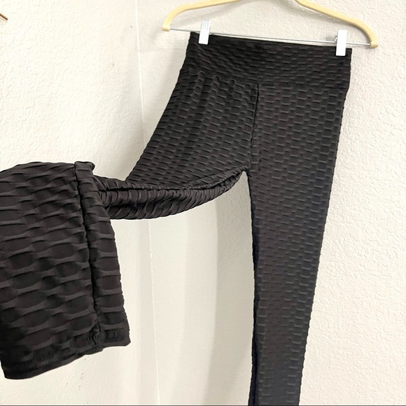 Black Stretchy Black Ribbed Leggings - Picture 11 of 15